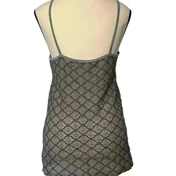 Buckle Women’s size medium lace grey tank top. - Picture 4 of 8